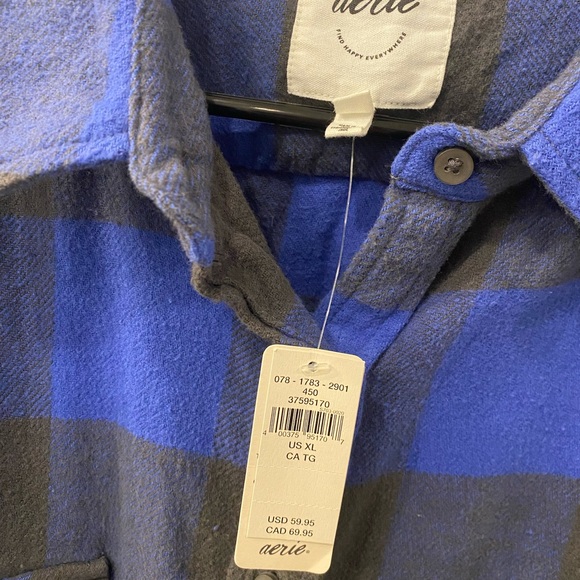Aerie Women's Casual Blue and Black Checkered Flannel Shirt - Picture 2 of 4